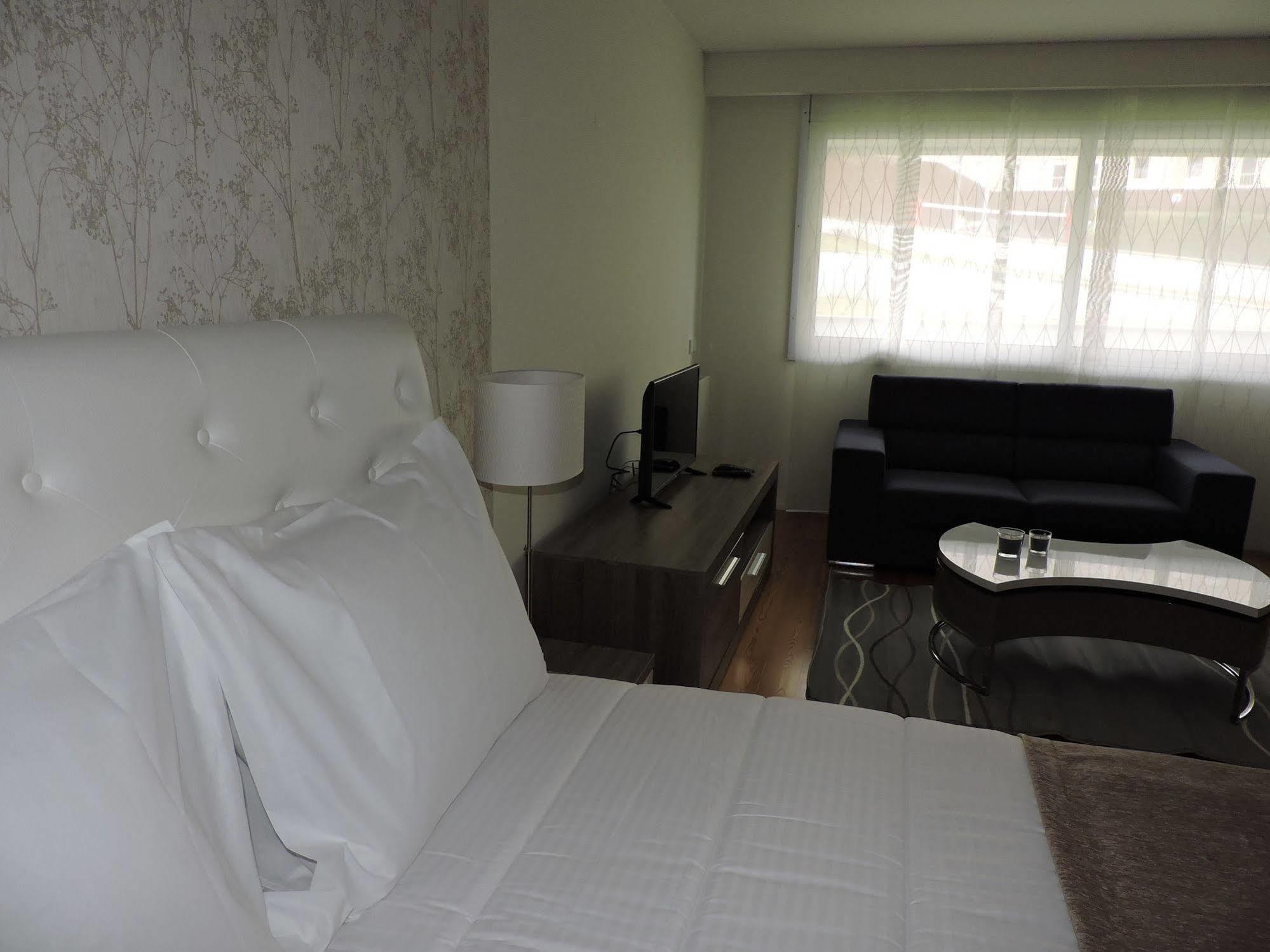 Rs Porto Boavista Studios Екстер'єр фото